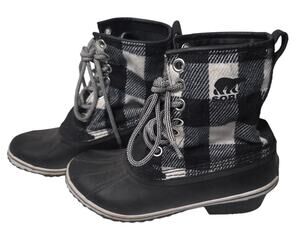 Sorel Women 9.5 Snow Boots White & Black Waterproof Cottage Core Plaid Cozy